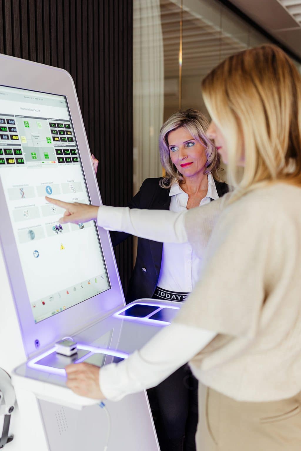 De Multiscan in gebruik tijdens een Health Check bij Mind Your Skin